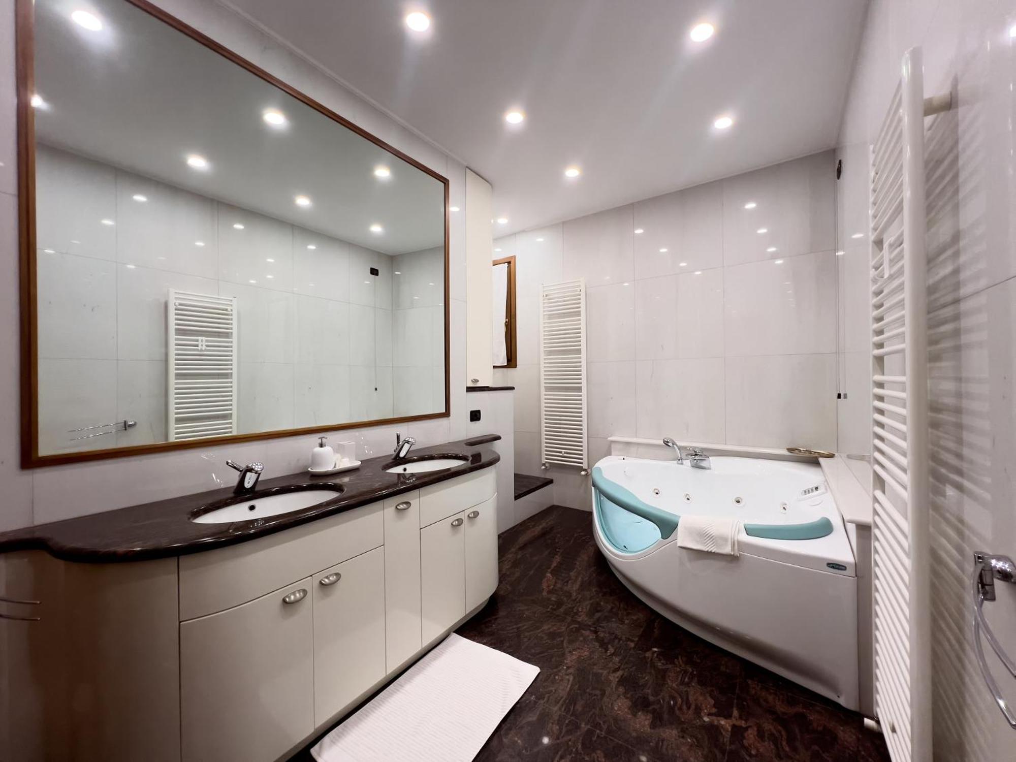 Nama Boutique Residence Veneza Exterior foto